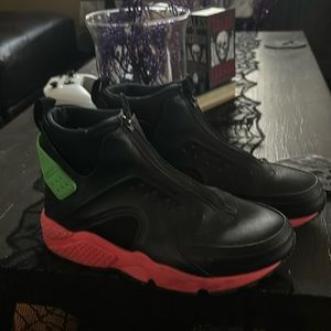 Nike ankle high sneakers